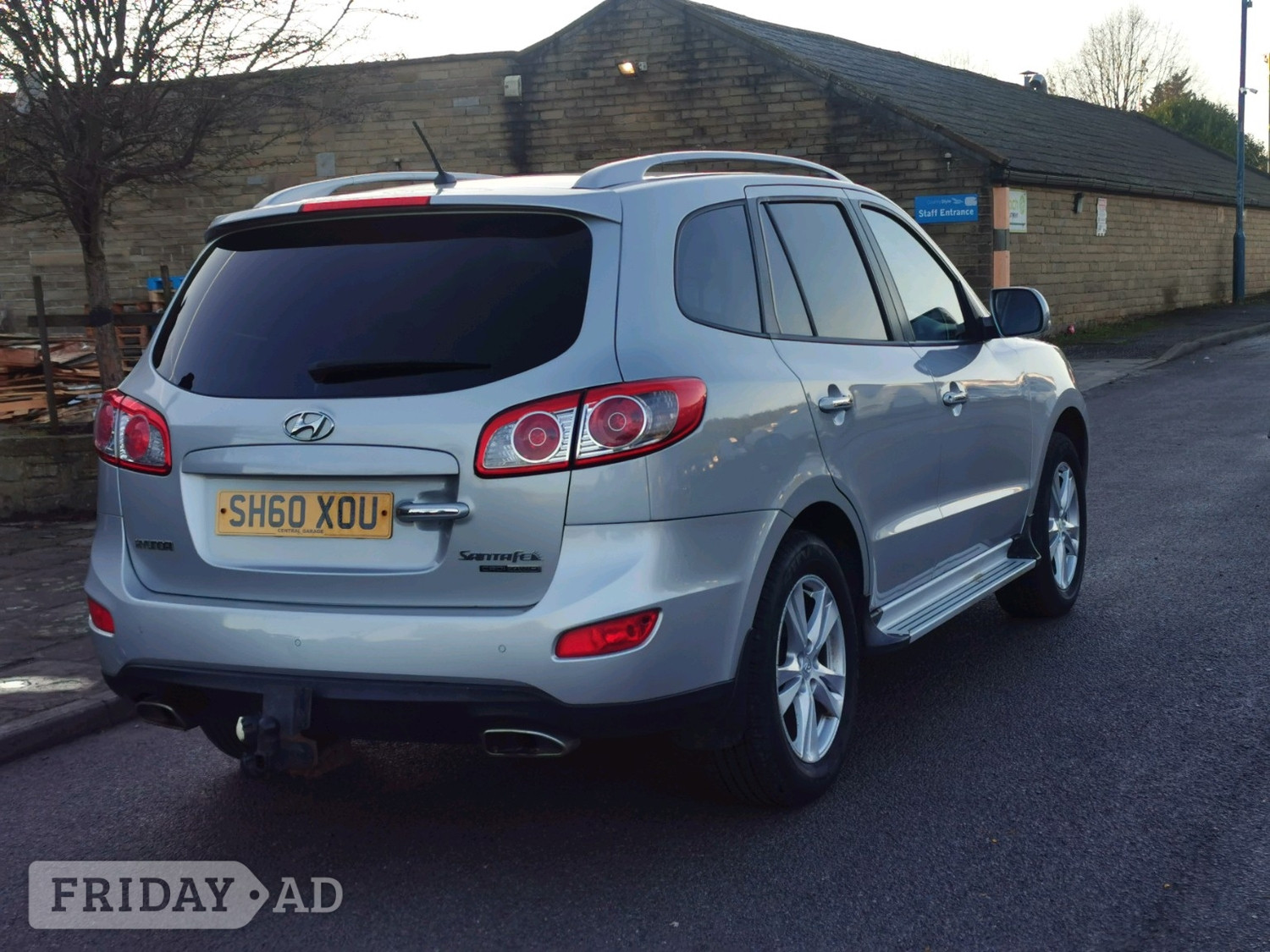 Hyundai Santa Fe 2010 - Cars