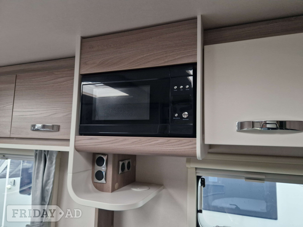 [ berth ]Swift Sprite Grande Quattro EB