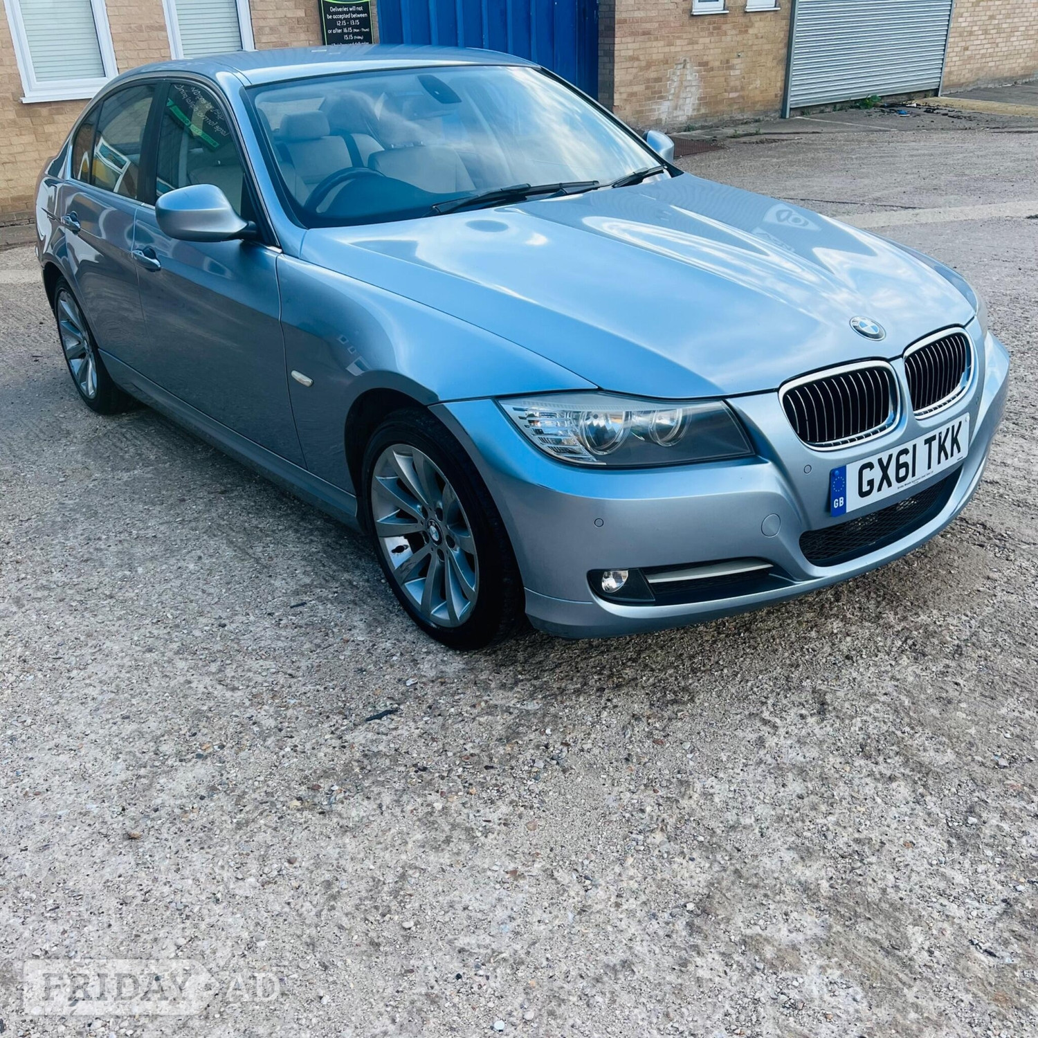 BMW 3 Series 2011 - Cars