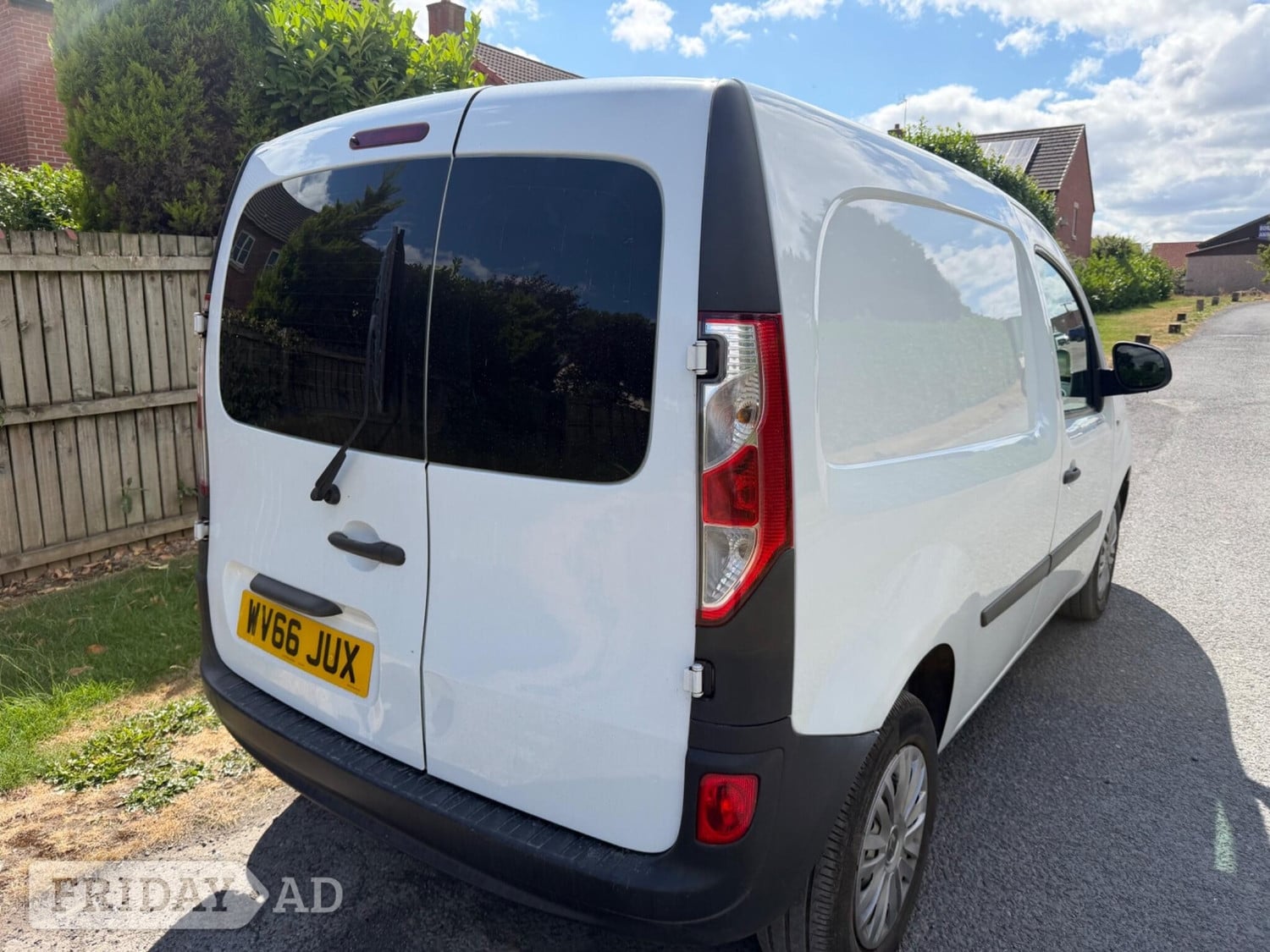 Renault Kangoo 2016 - Vans & Commercial Vehicles