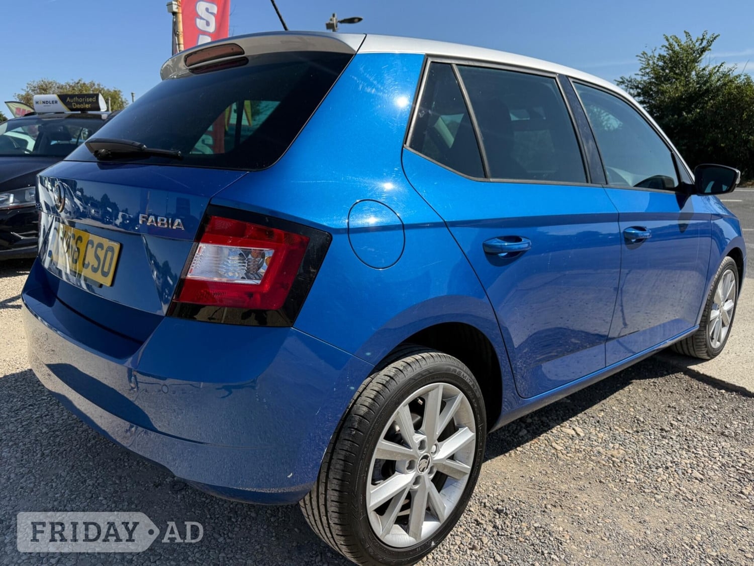 Skoda Fabia 2016 - Cars in Burford