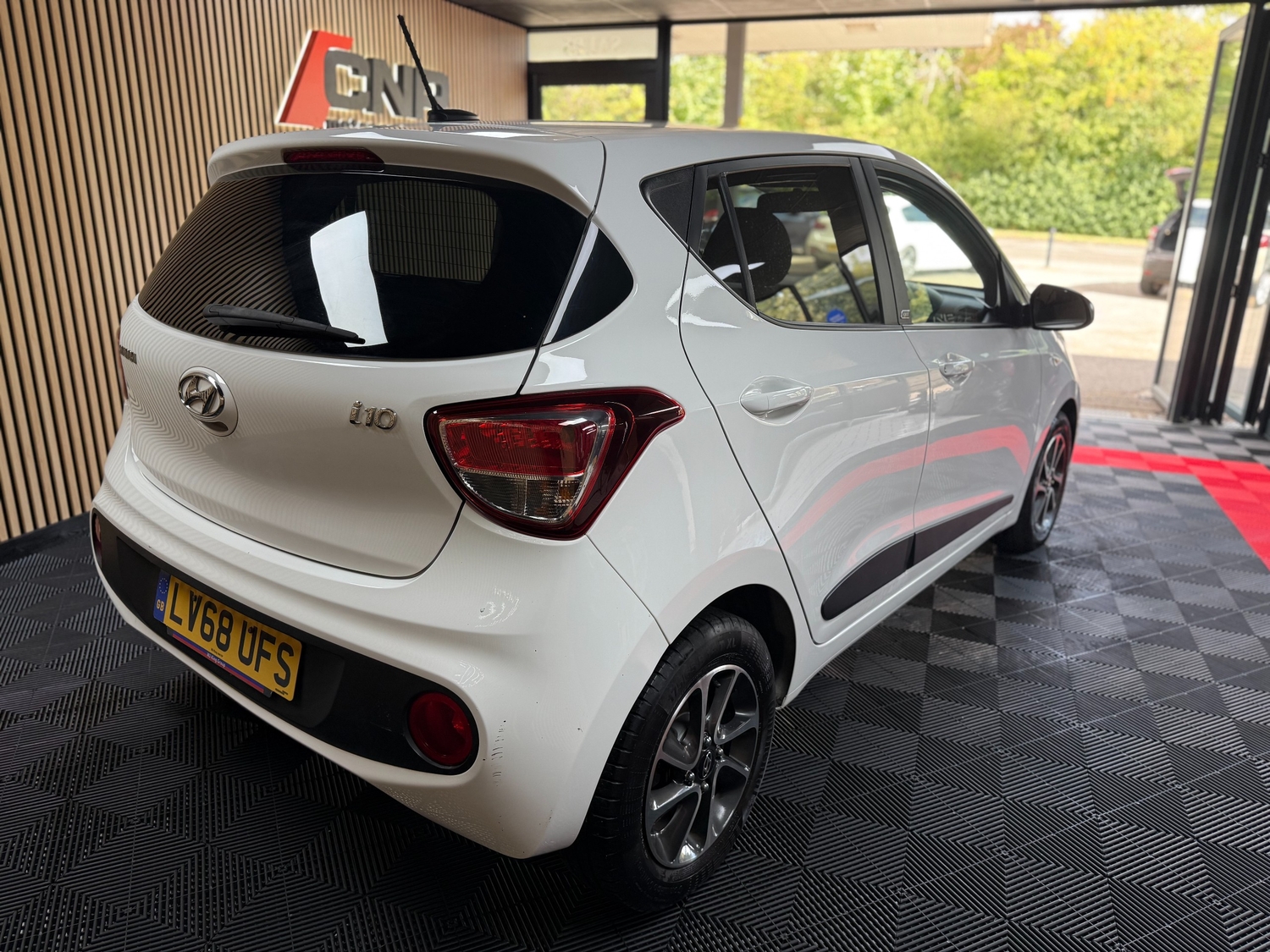 [ berth ]Hyundai i10