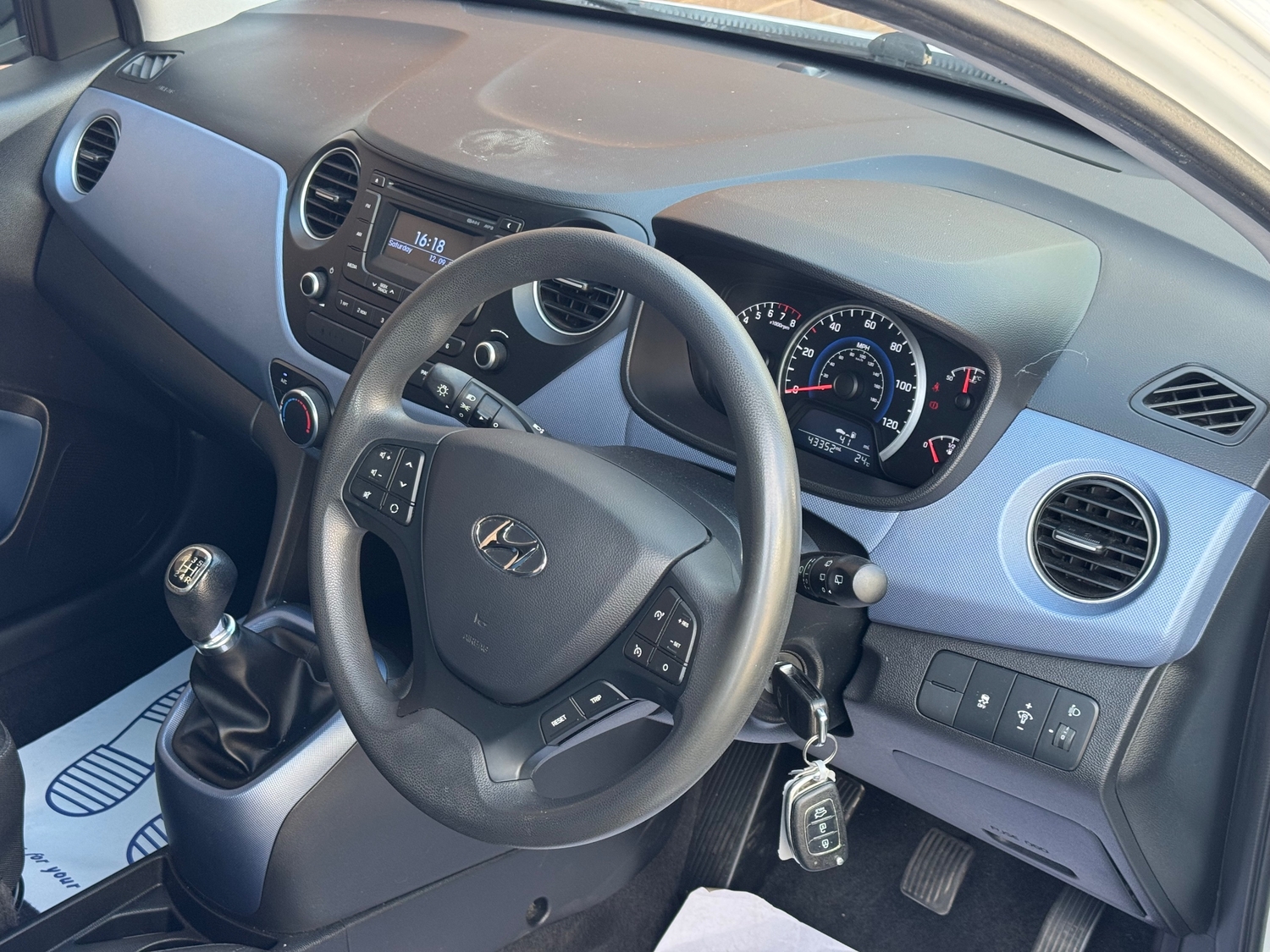 [ berth ]Hyundai i10