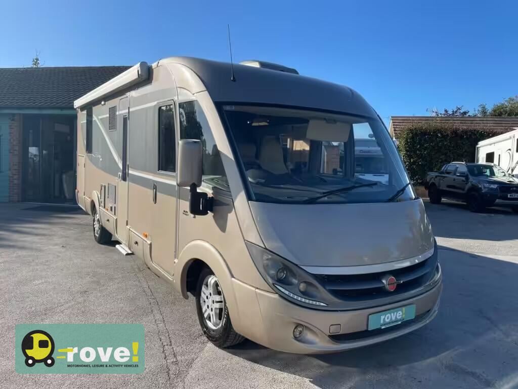 [4 berth ]Burstner Elegance i800 Automatic 2011