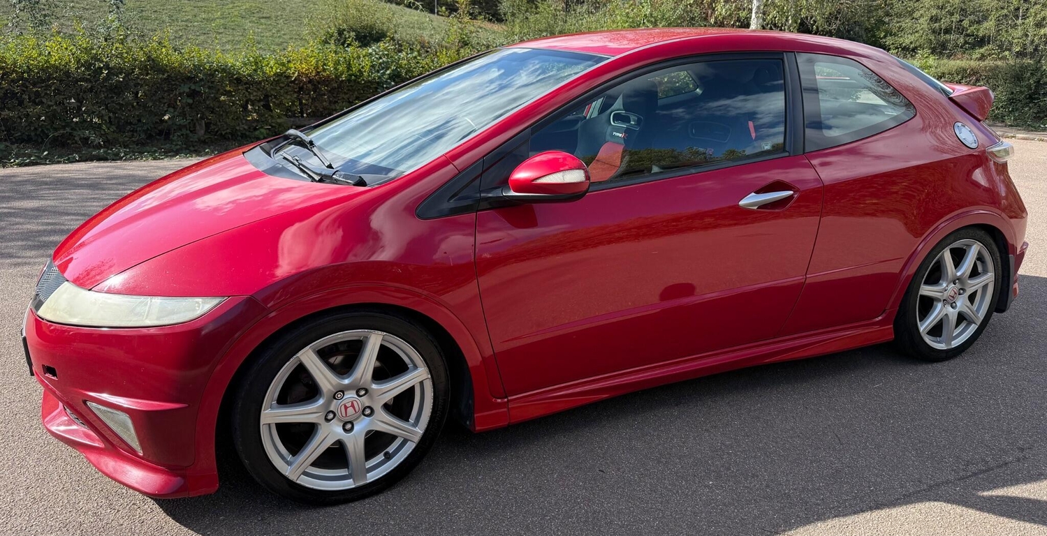 Honda Civic 2008 - Cars in Waltham Abbey