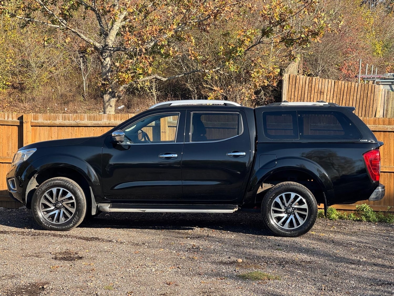 Nissan Navara 2019 - Vans & Commercial Vehicles in St. Albans