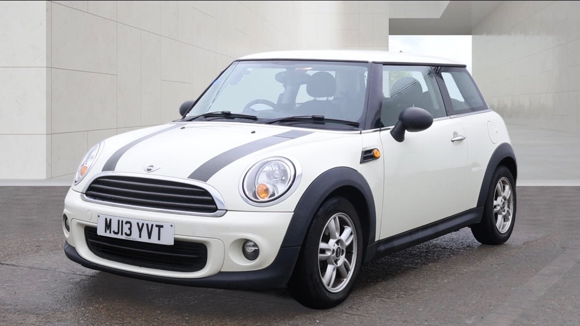 [ berth ]Mini Hatch
