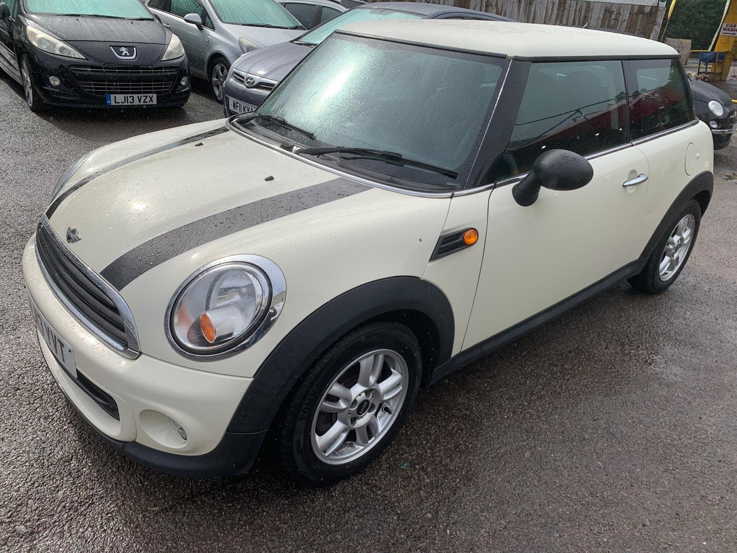 [ berth ]Mini Hatch