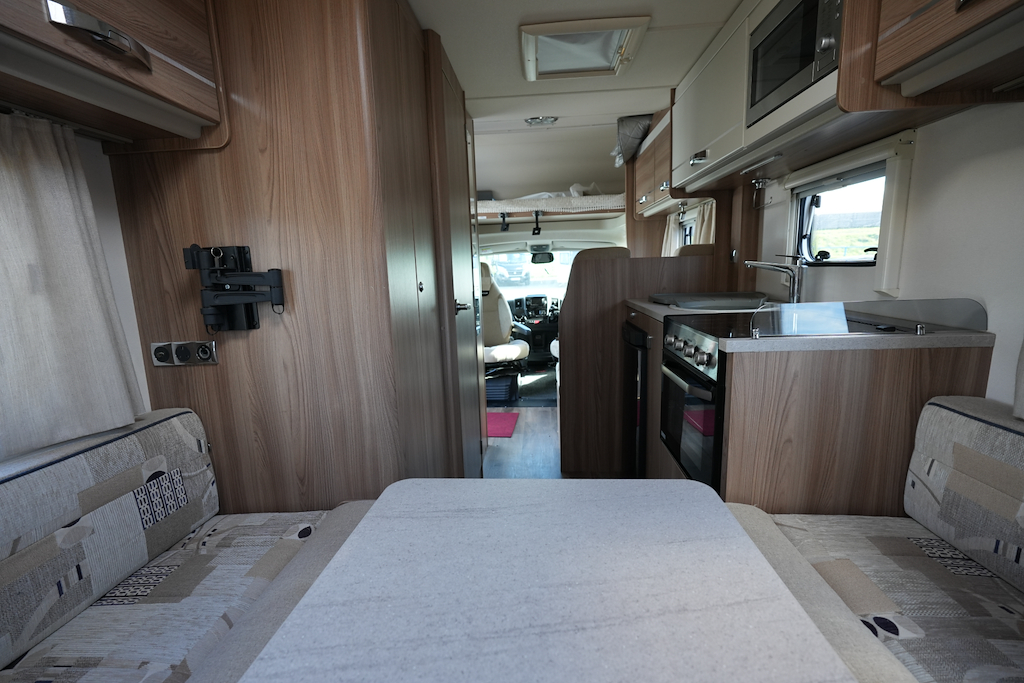 [4 berth ]Swift Escape 644