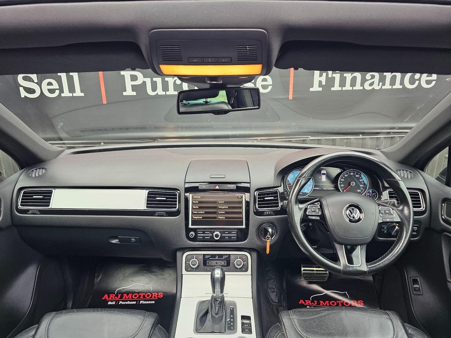 [ berth ]Volkswagen Touareg