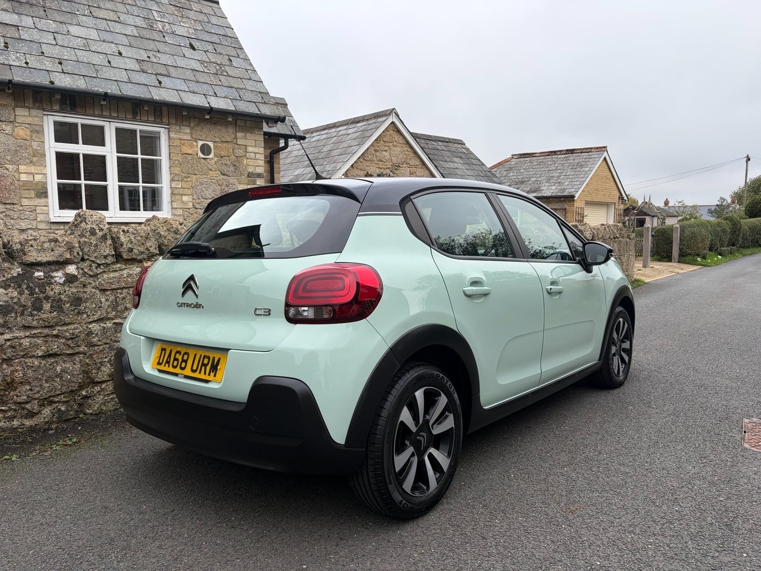 Citroen C3 2019 - Cars in Newport