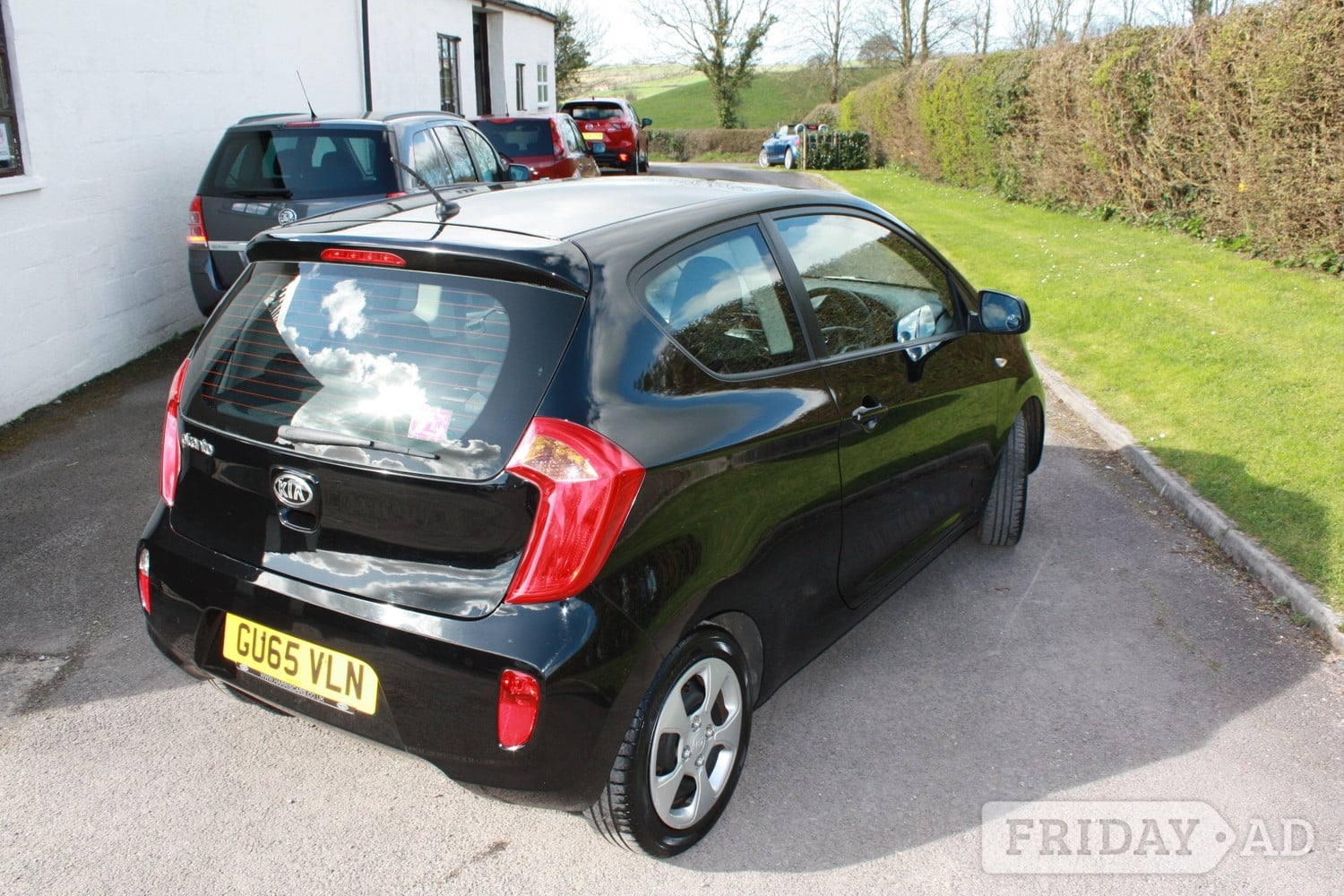 Kia Picanto 2015 - Cars