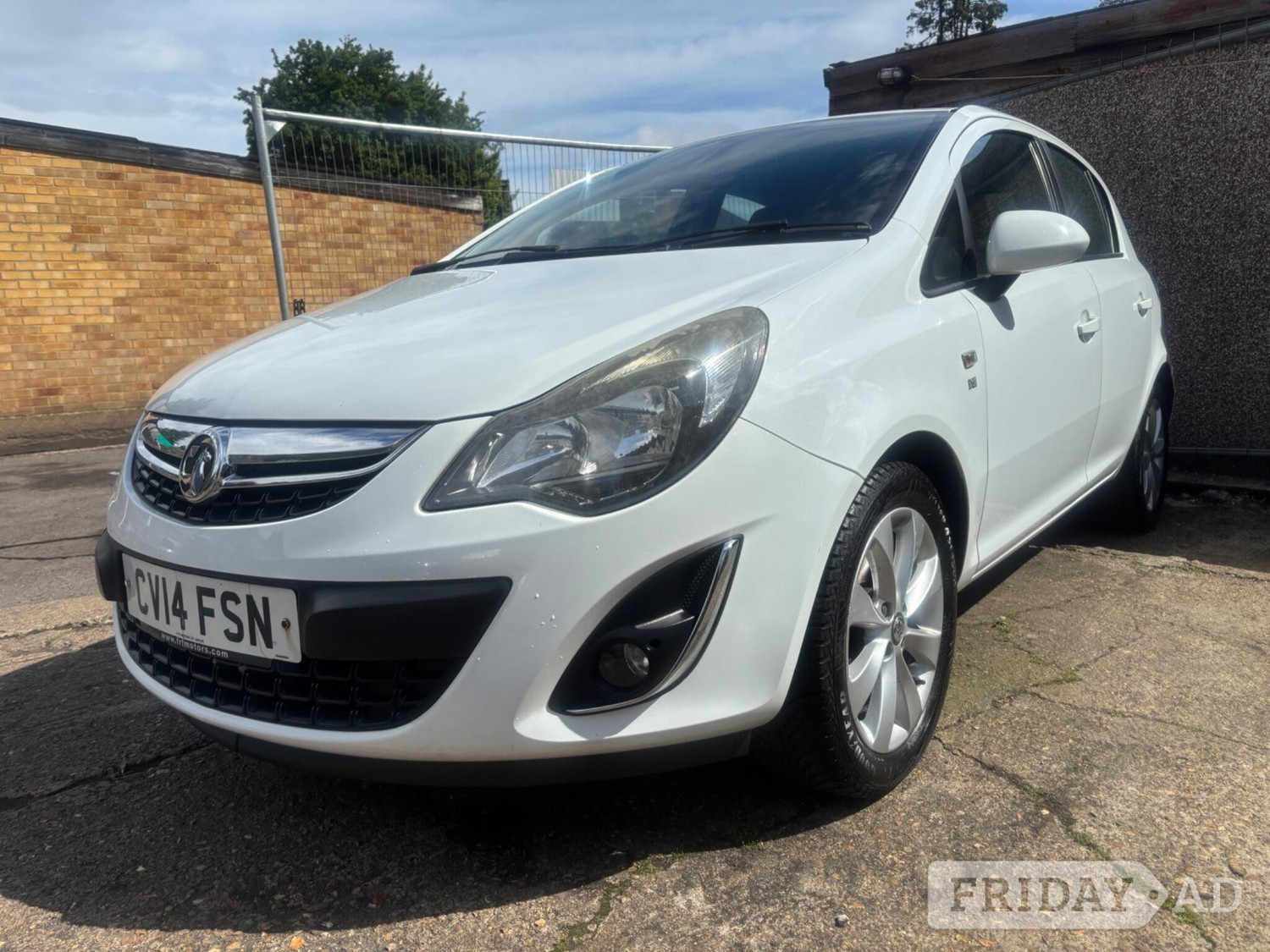 Vauxhall Corsa 2014 in Hayes