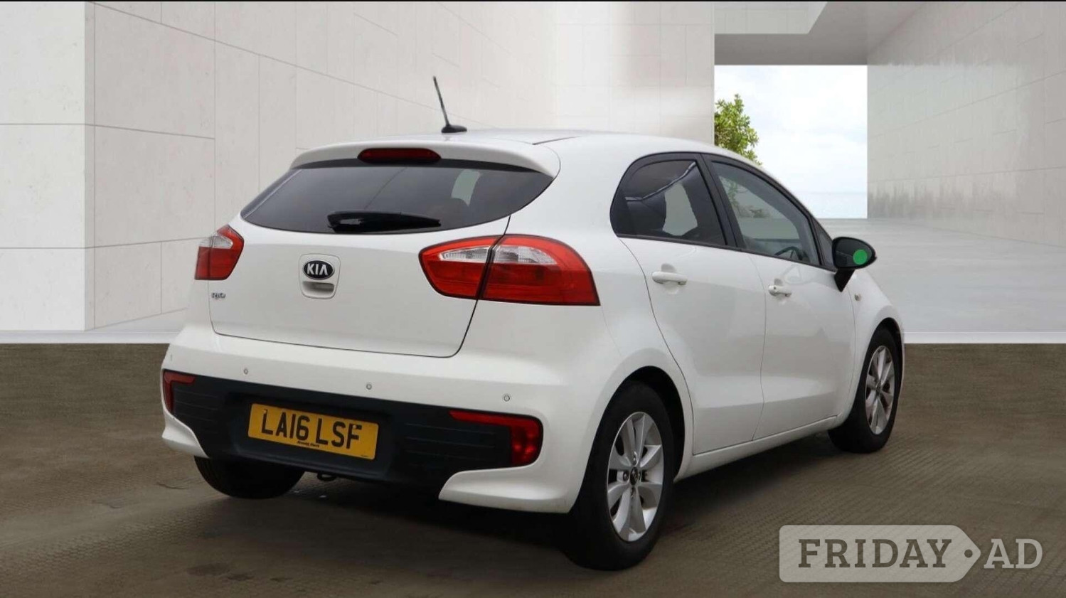 [ berth ]Kia Rio