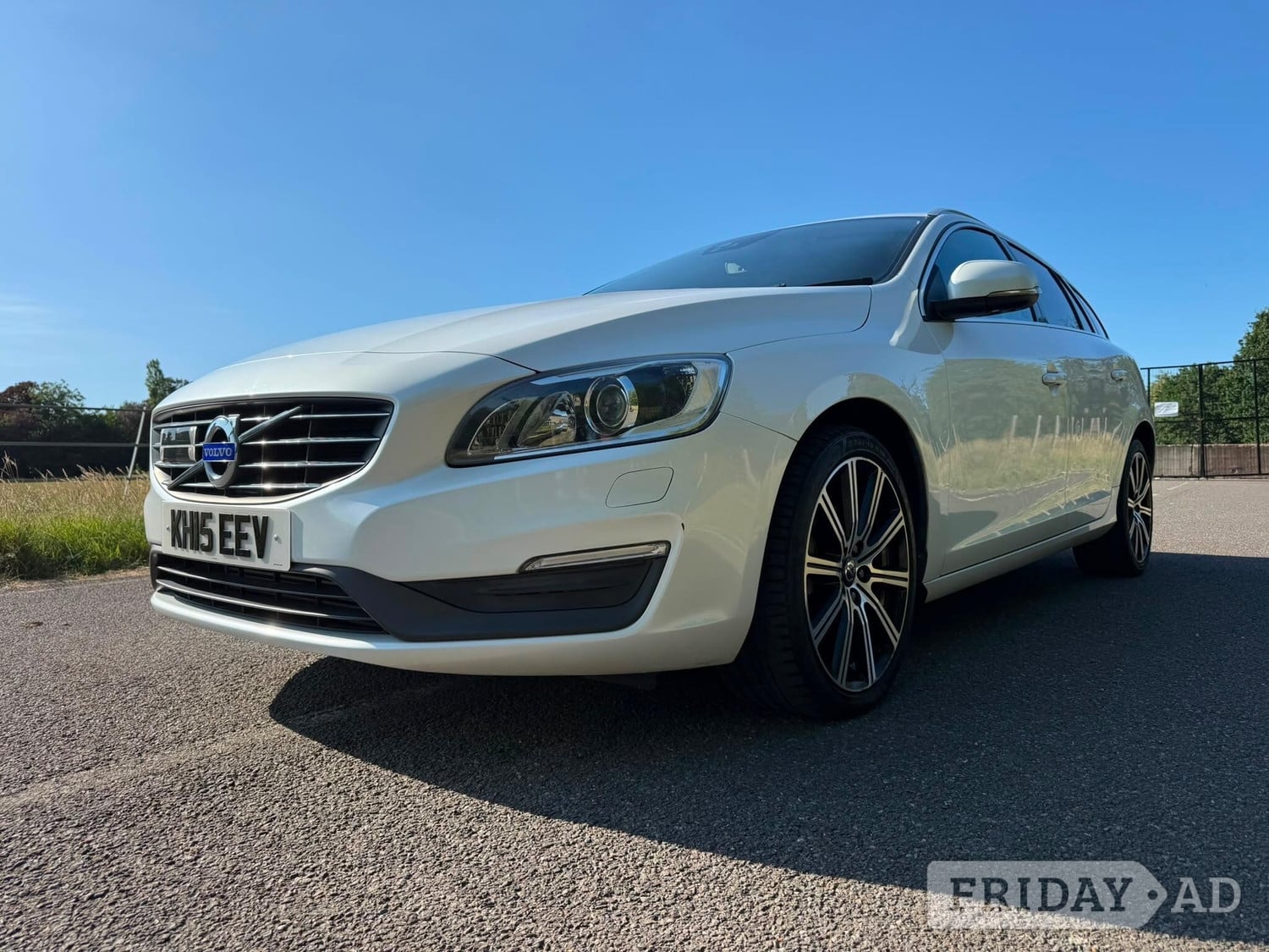 Volvo V60 2015 - Cars