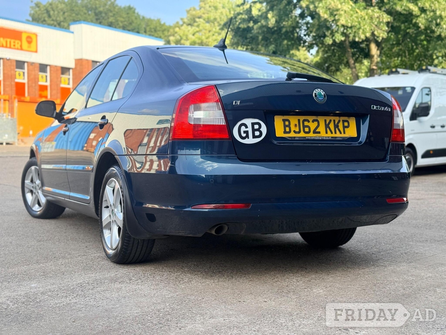[ berth ]Skoda Octavia