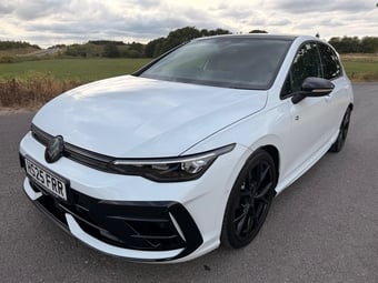 Volkswagen Golf 2025