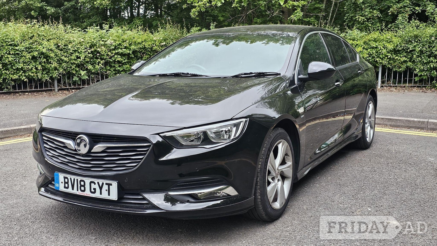 [ berth ]Vauxhall Insignia