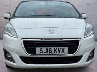 Peugeot 5008 2016