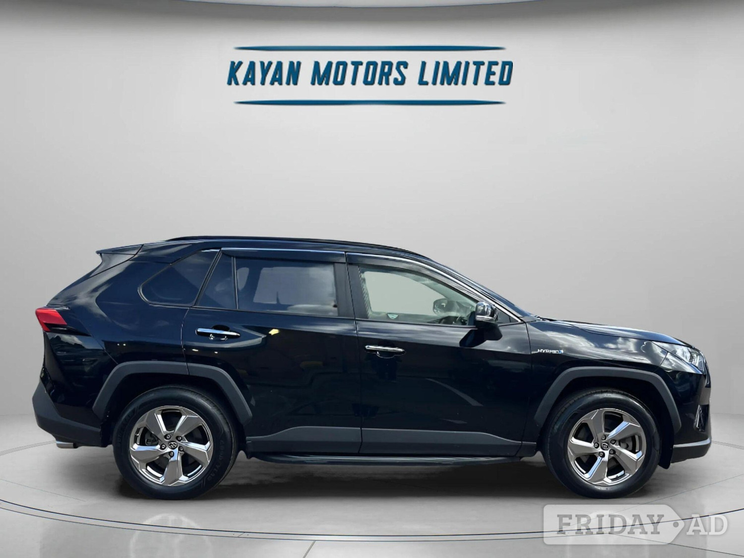 Toyota RAV4 2019 - Cars in Kensington
