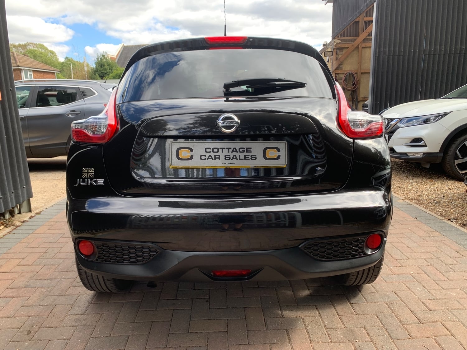 Nissan Juke 2018 - Cars