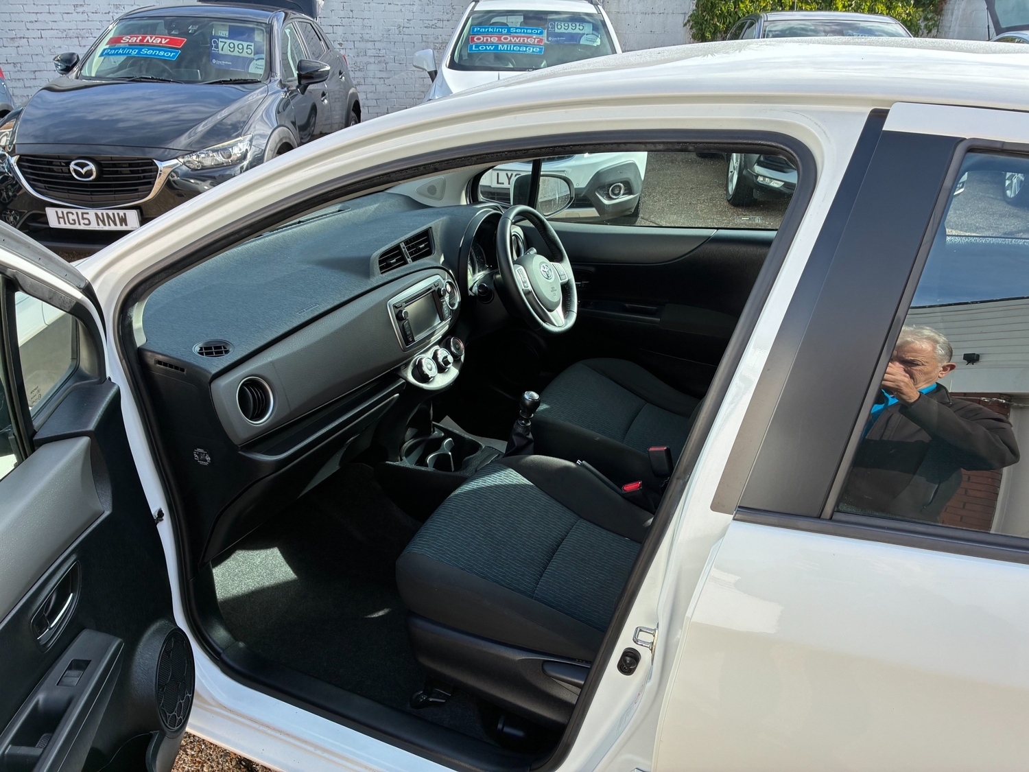Toyota Yaris 2012 - Cars in Pevensey