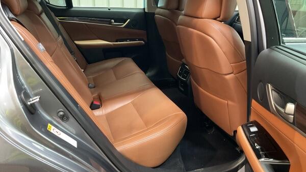 [ berth ]Lexus GS