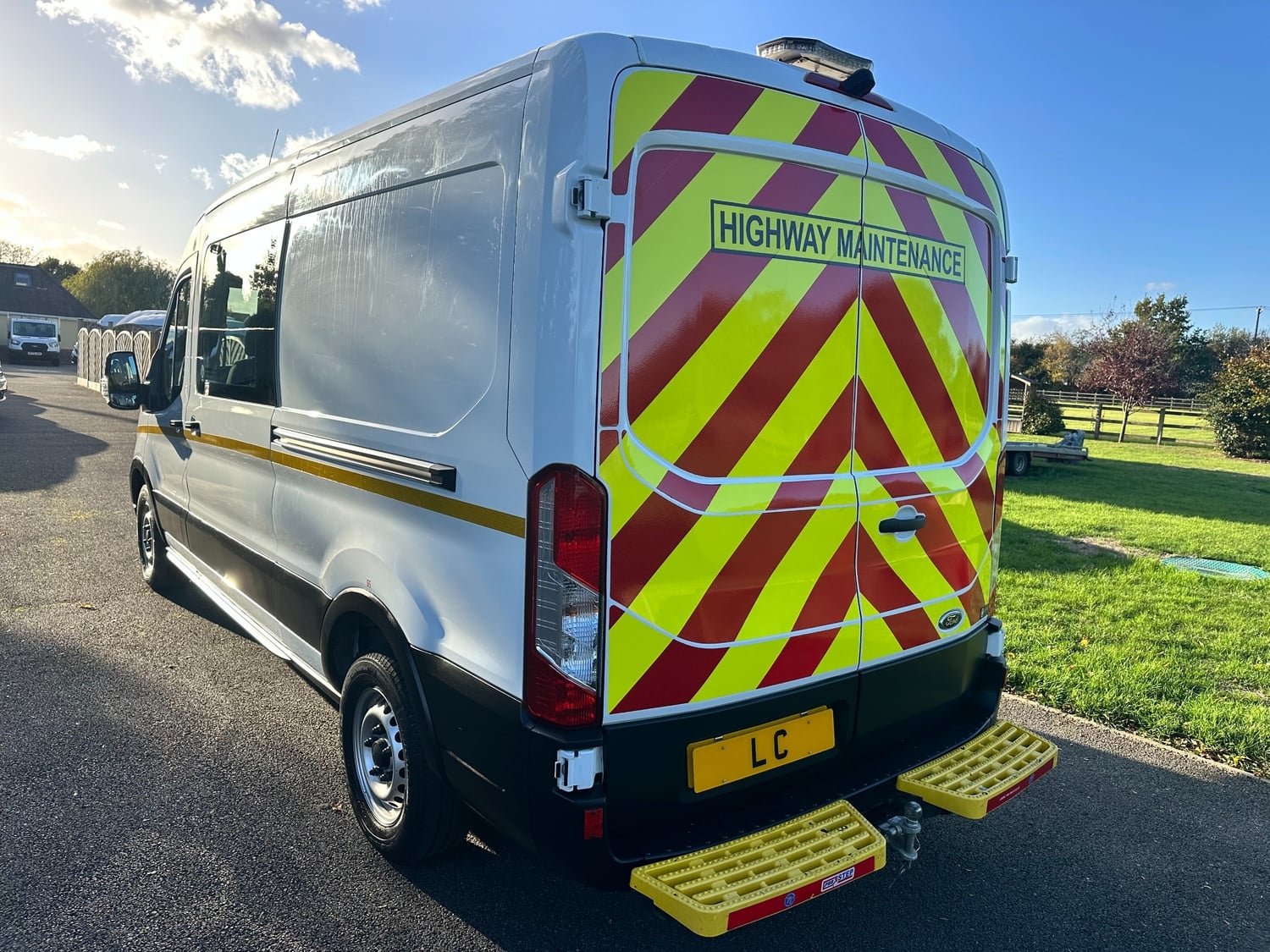 Ford Transit 2023 - Vans & Commercial Vehicles