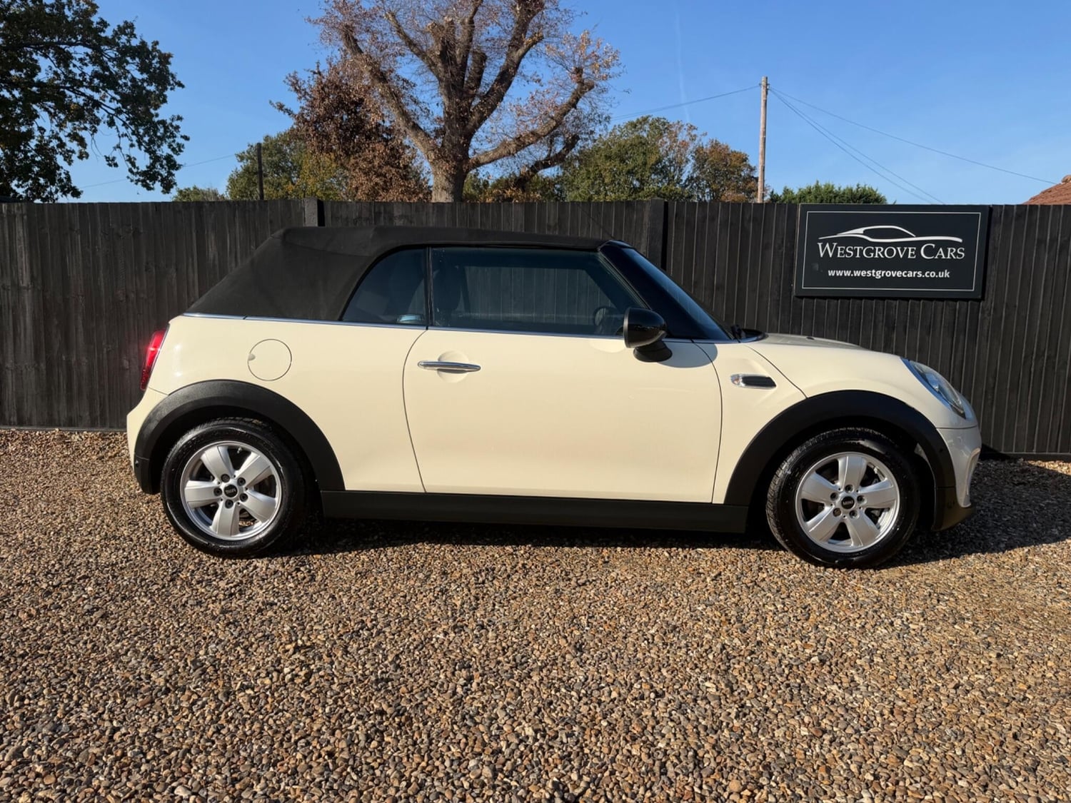 Mini Convertible 2019 - Cars in Addlestone