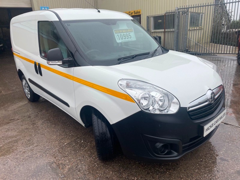 [ berth ]Vauxhall Combo