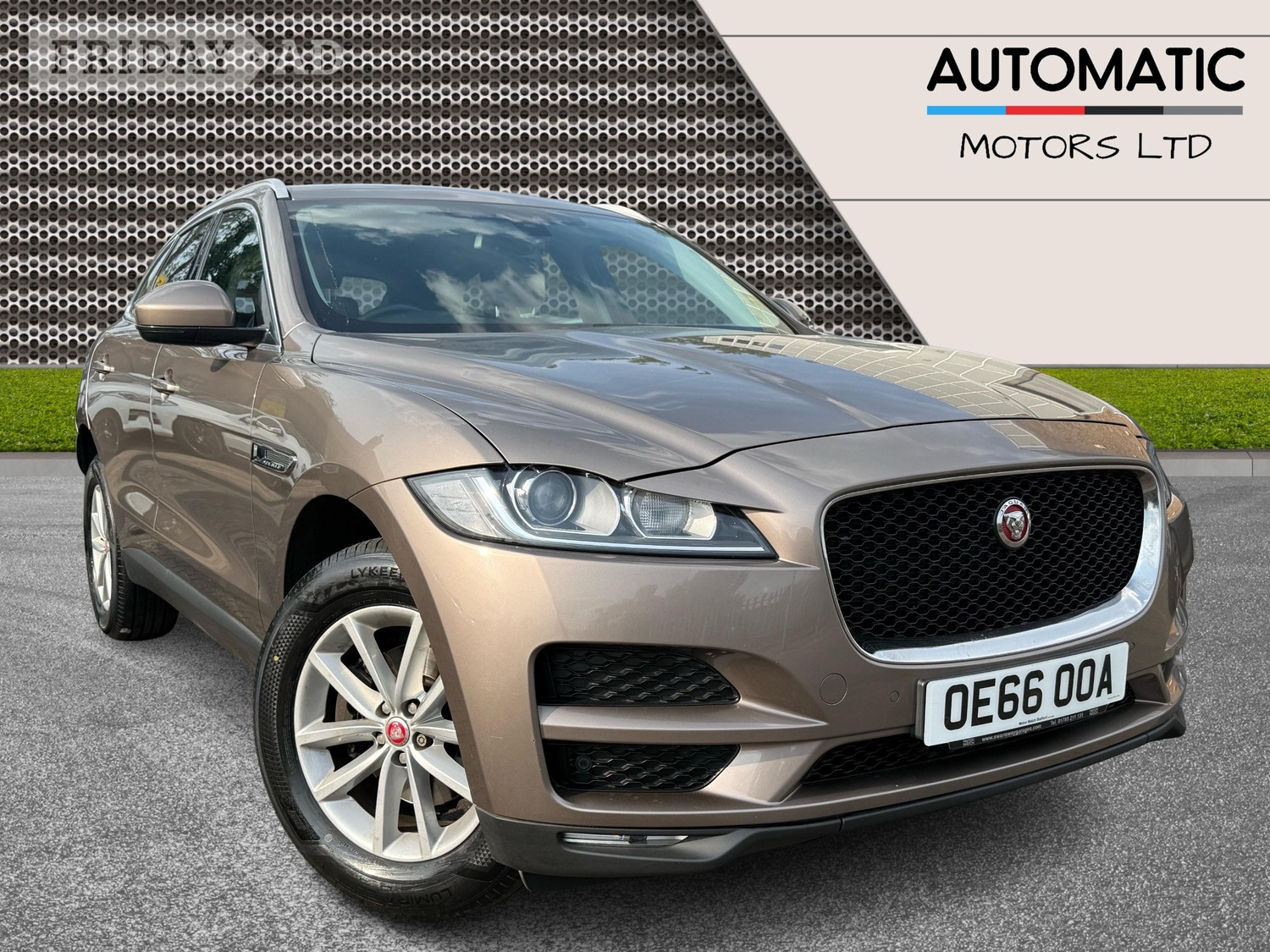 Jaguar F-Pace 2016 in Hillingdon