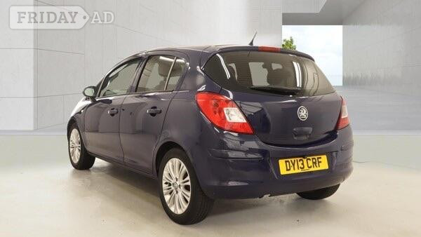 [ berth ]Vauxhall Corsa