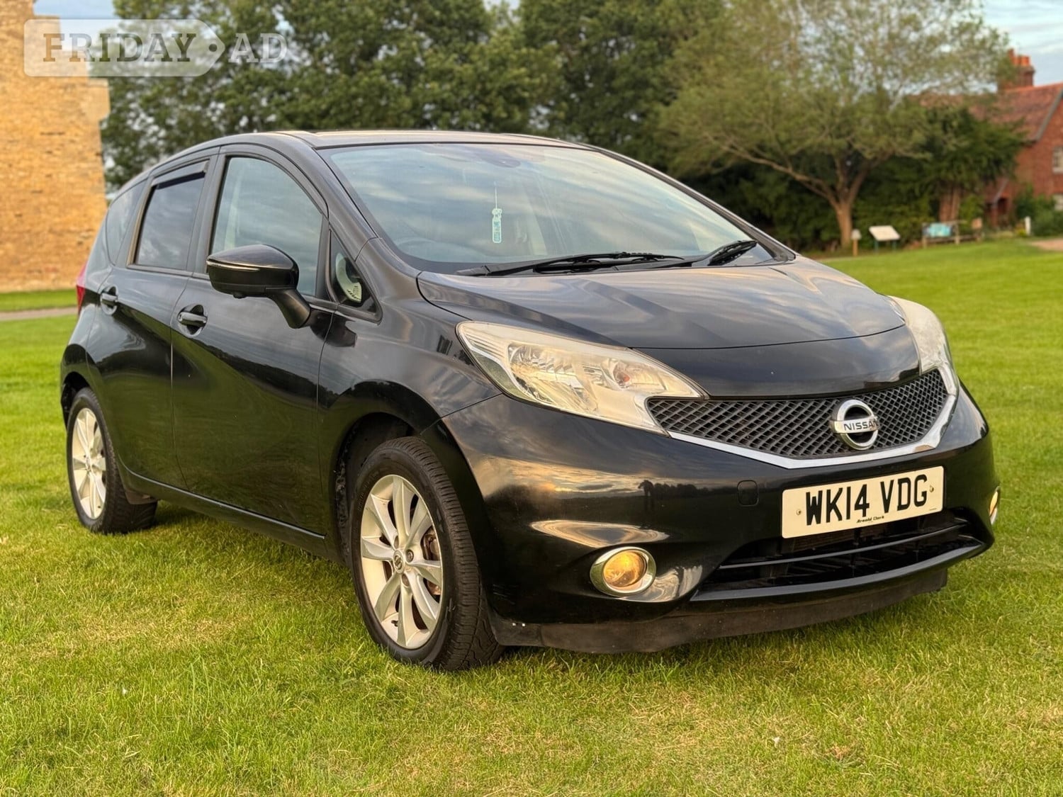 Nissan Note 2014 - Cars