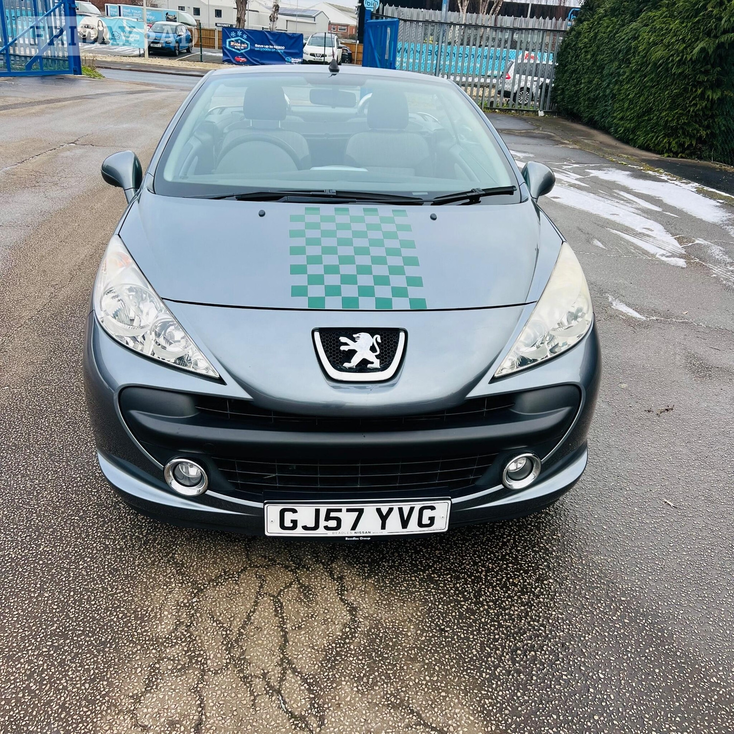 [ berth ]Peugeot 207 CC
