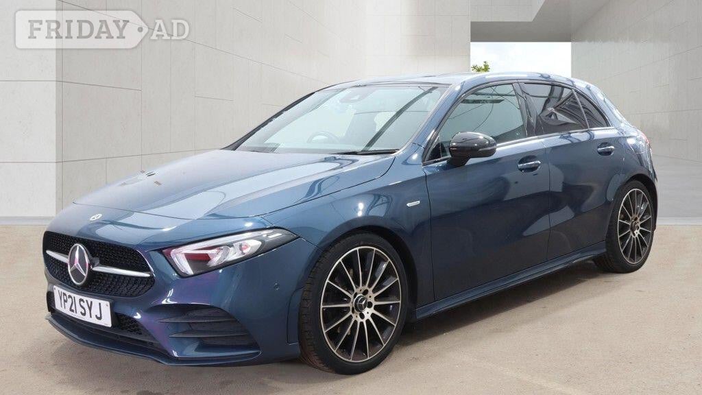 [ berth ]Mercedes-Benz A Class