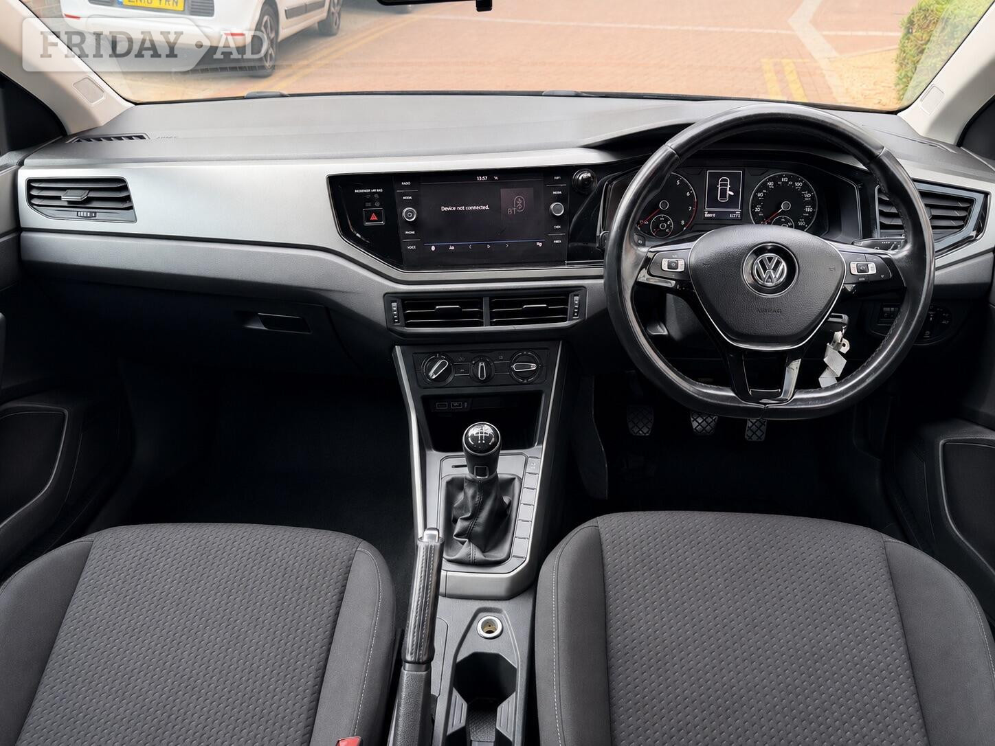[ berth ]Volkswagen Polo