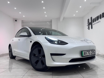 Tesla Model 3 2020