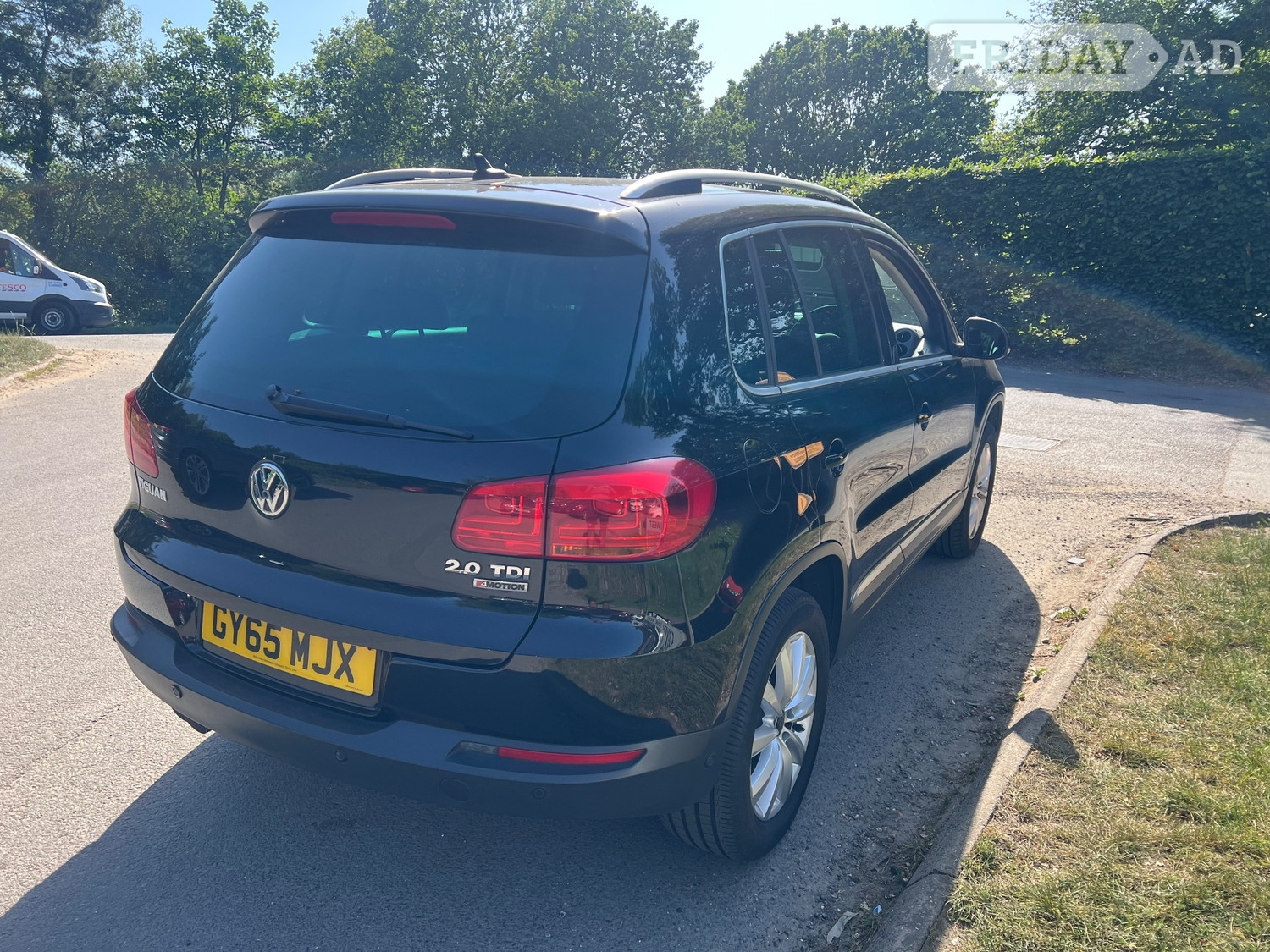 Volkswagen Tiguan 2015 - Cars