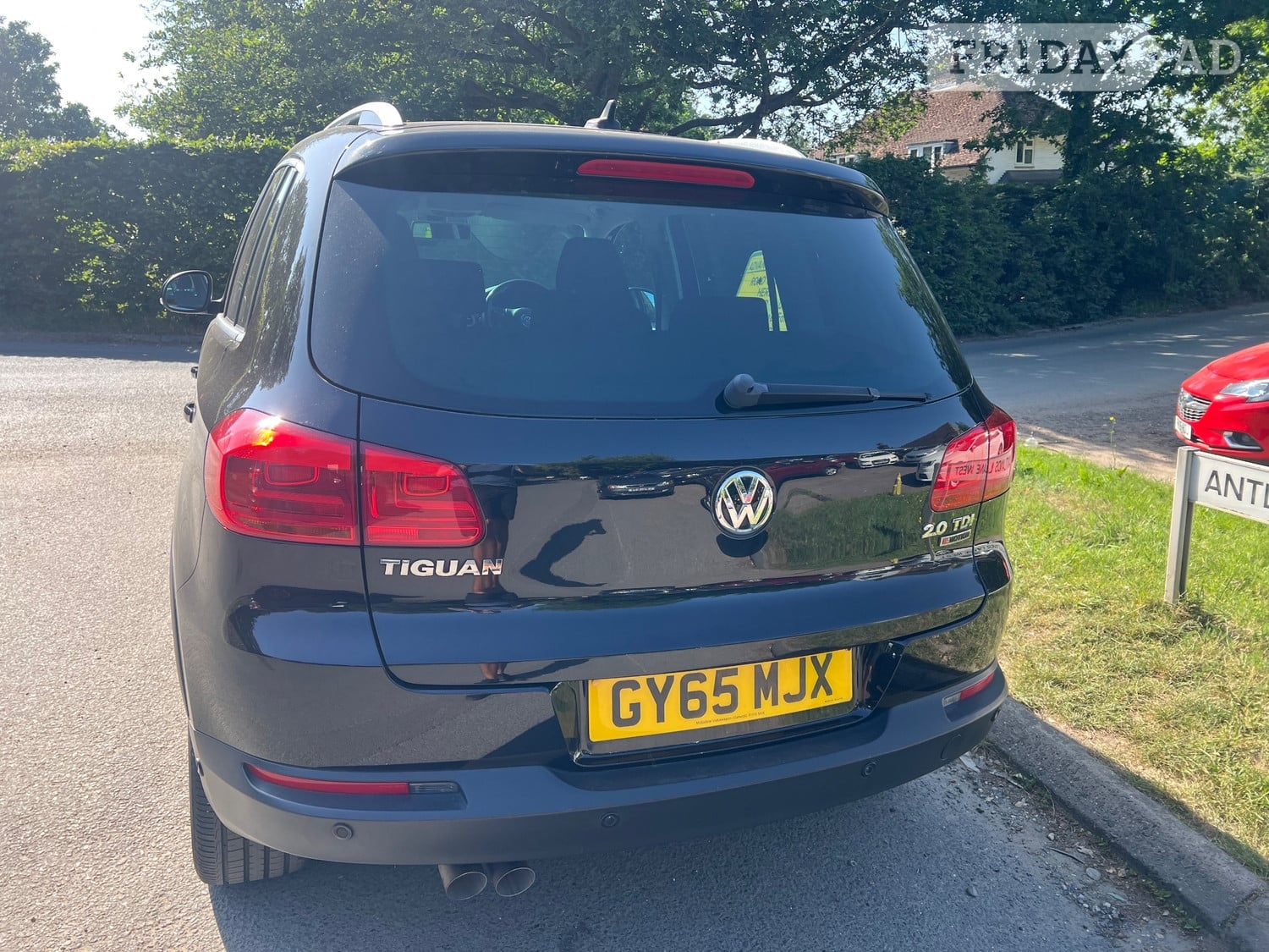 Volkswagen Tiguan 2015 - Cars in Horley