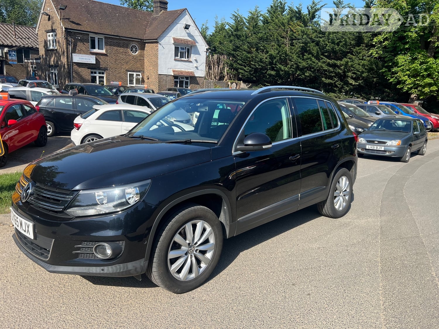Volkswagen Tiguan 2015 in Horley