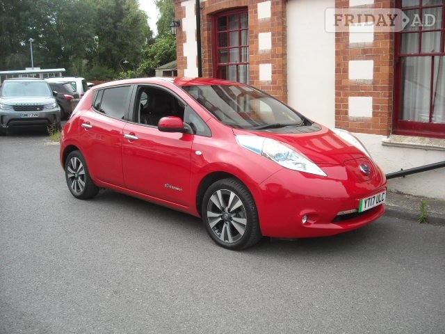 Nissan LEAF 2017 in Sherborne