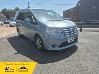 Nissan Serena 2014
