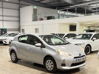 Toyota Aqua 2014