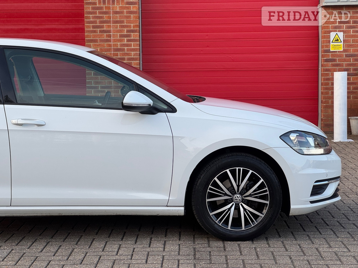 Volkswagen Golf 2018 - Cars in Ashford