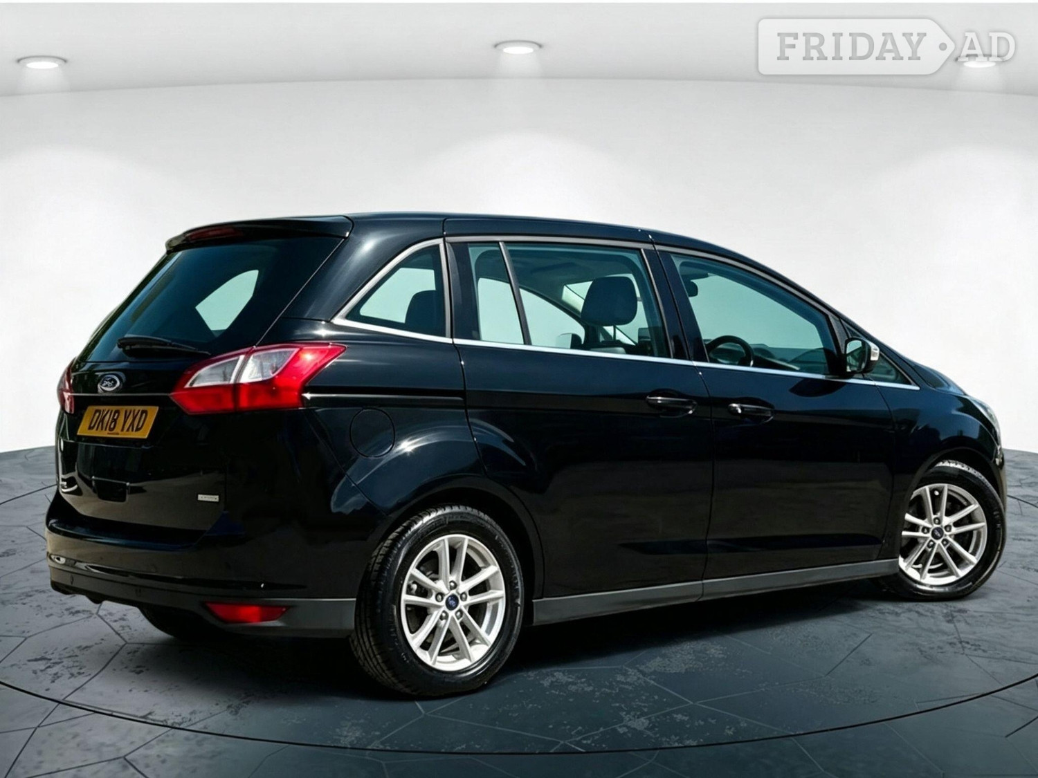 Ford Grand C-MAX 2018 - Cars in Walsall