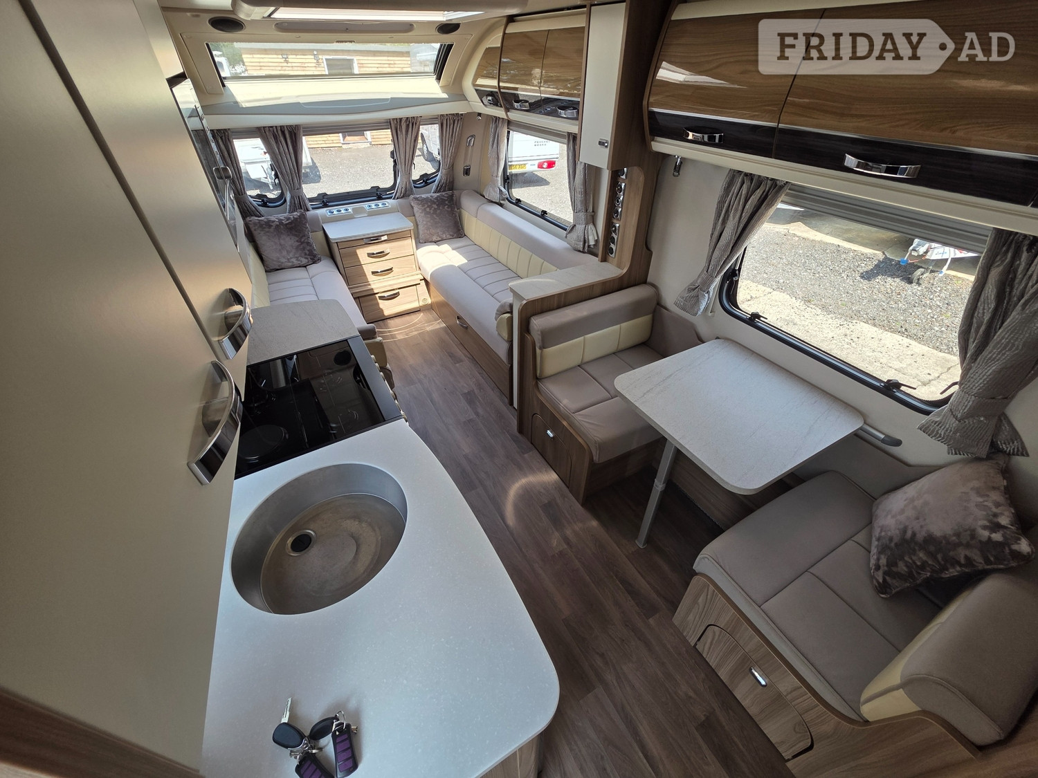 Bessacarr Cameo 2016 - Motorhomes & Caravans