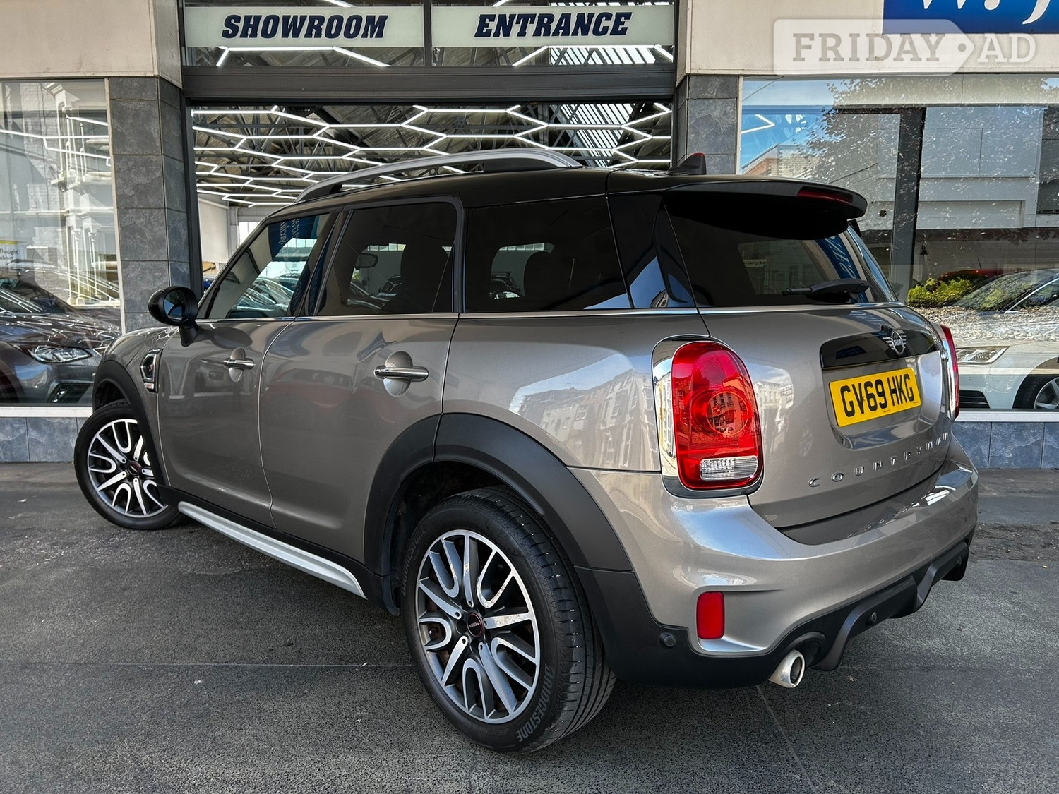 Mini Countryman 2019 - Cars