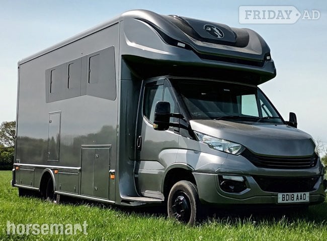 Hybred Horseboxes 72c Iveco Horsebox - Trailers & Horseboxes in Sandbach