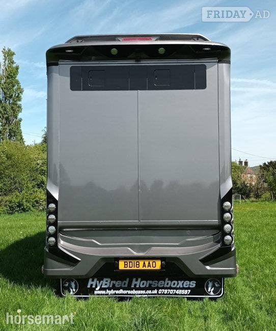 Hybred Horseboxes 72c Iveco Horsebox - Trailers & Horseboxes