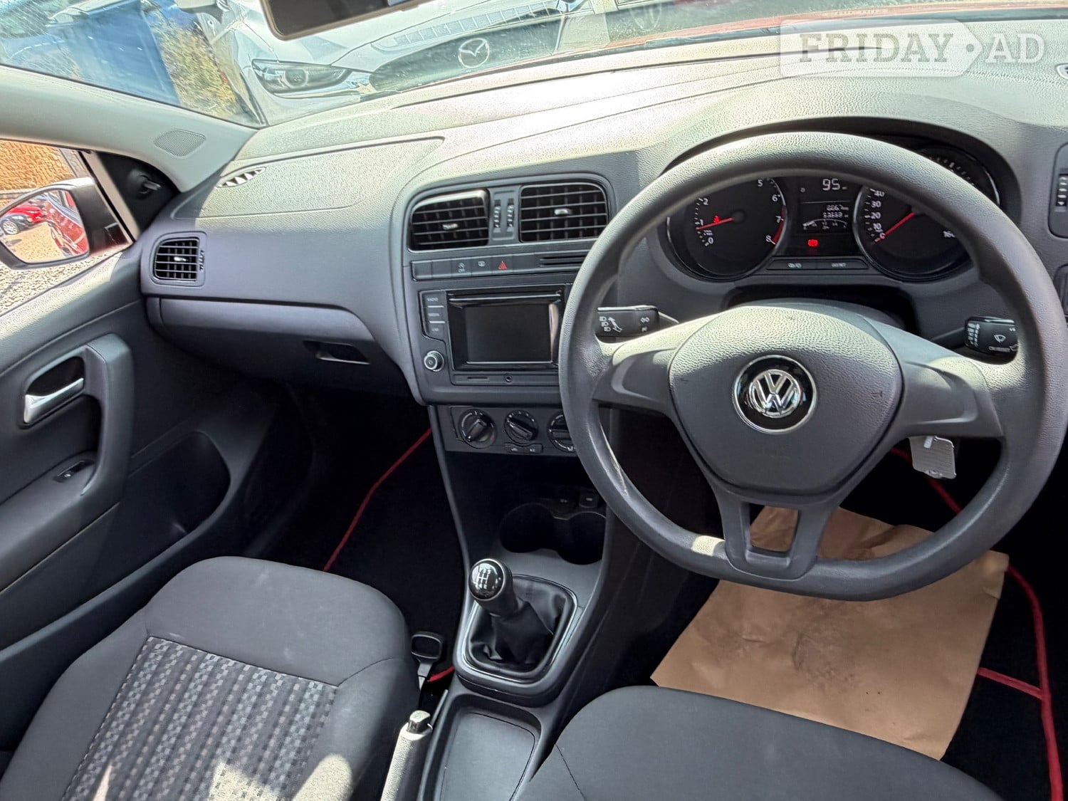 [ berth ]Volkswagen Polo